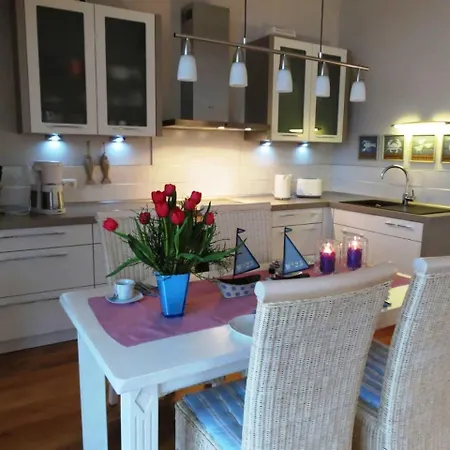 Apartment Ferienwohnung _sturmmoewe_ *